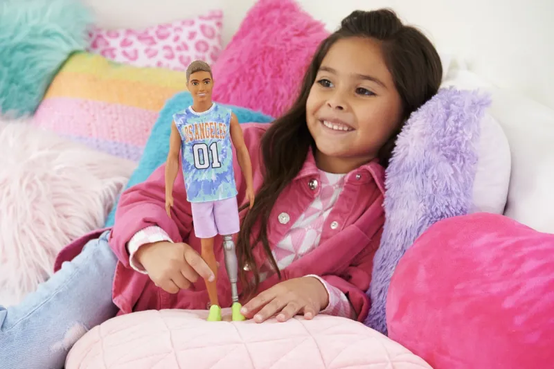 barbie_ken_fashionistas_d_1-2.webp Barbie Ken Fashionistas Doll with Prosthetic Leg Hot