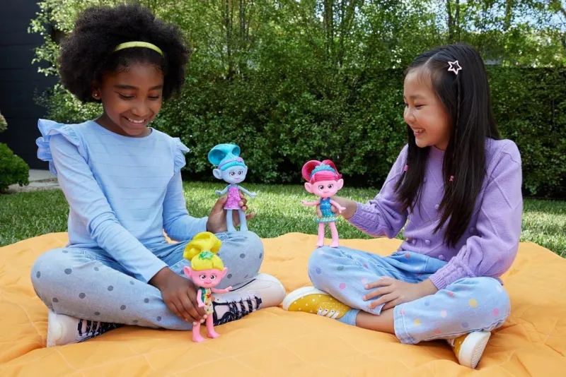 dreamworks_trolls_band_to_2.webp Dreamworks Trolls Band Together Doll Assortment New
